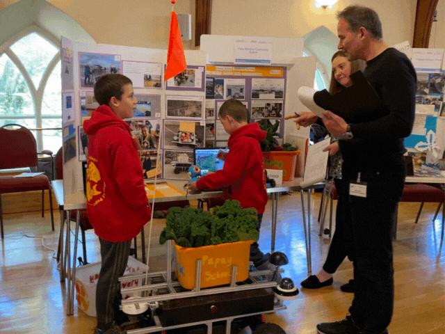 Nothing artificial about the intelligence at Papay School as staff and pupils train Max the robot!
