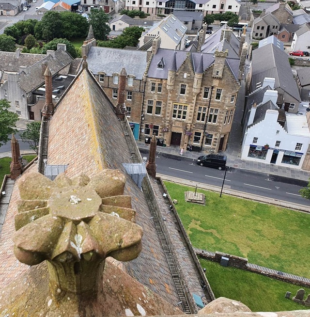 Broad Street closed this Sunday for routine high level surveys of Kirkwall Town Hall